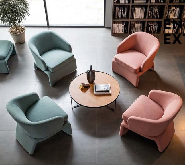 HH07 - Lounge Chair Set